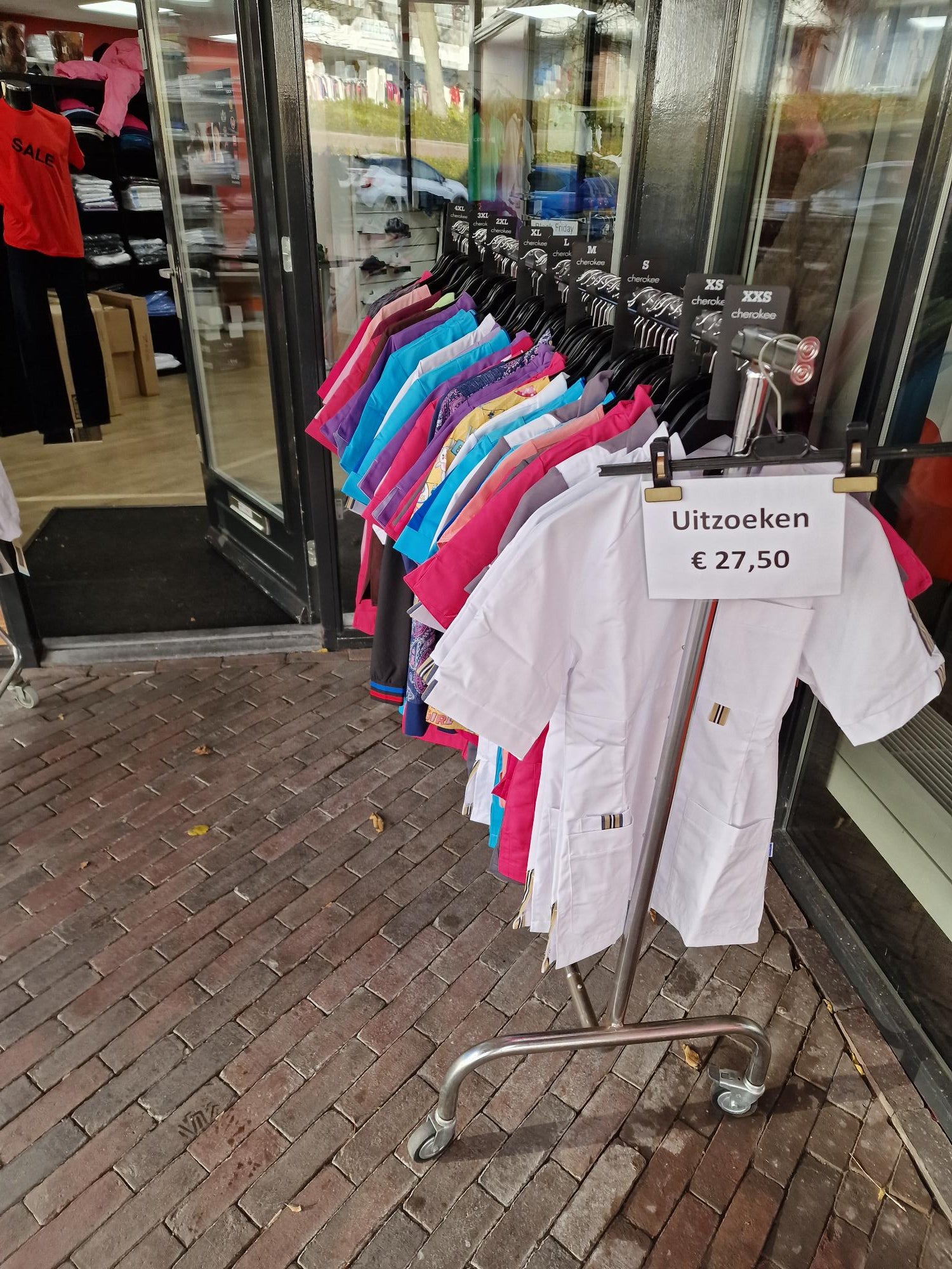 Zorgkleding sale best sale