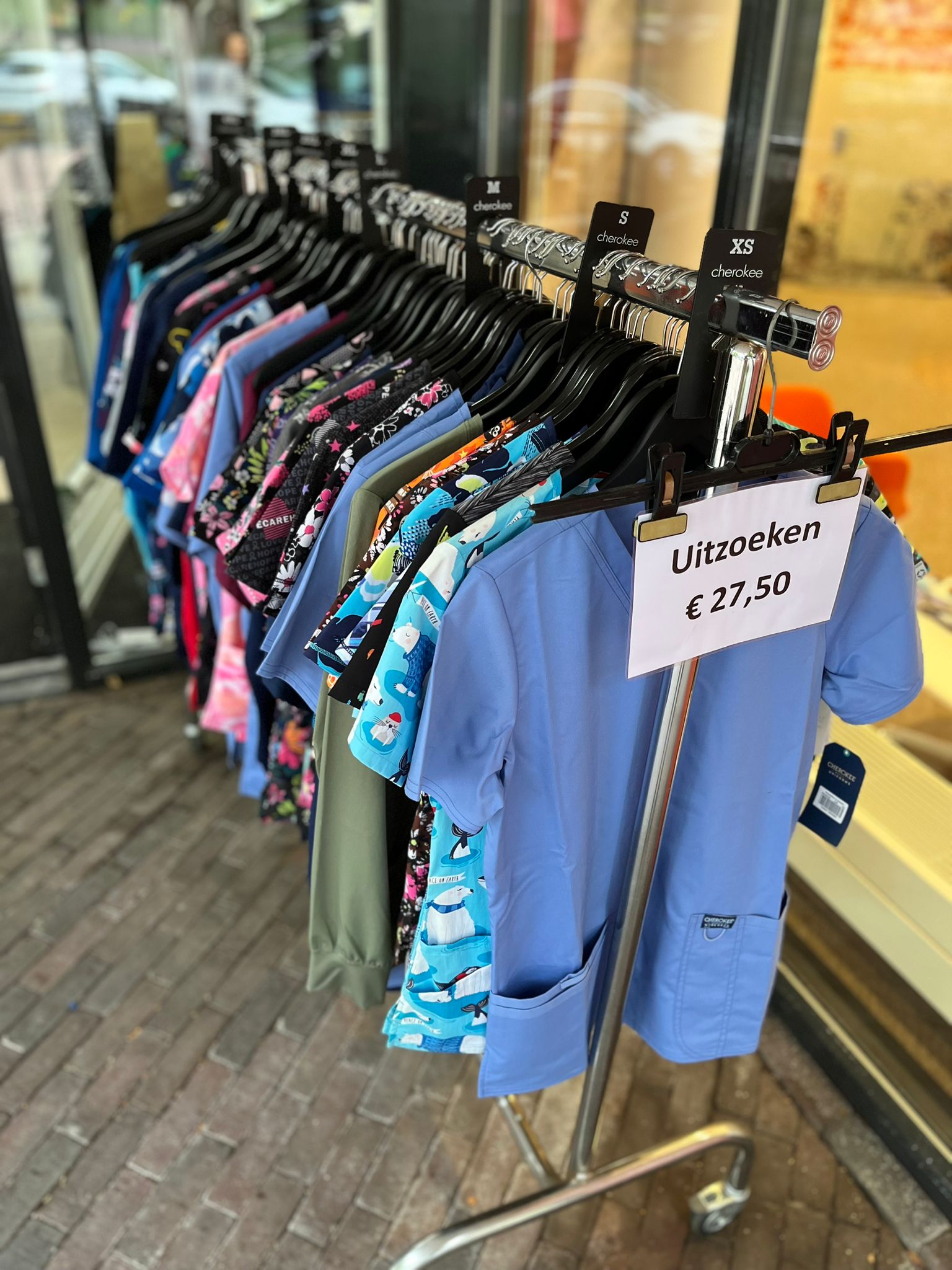 Zorgkleding sale hot sale